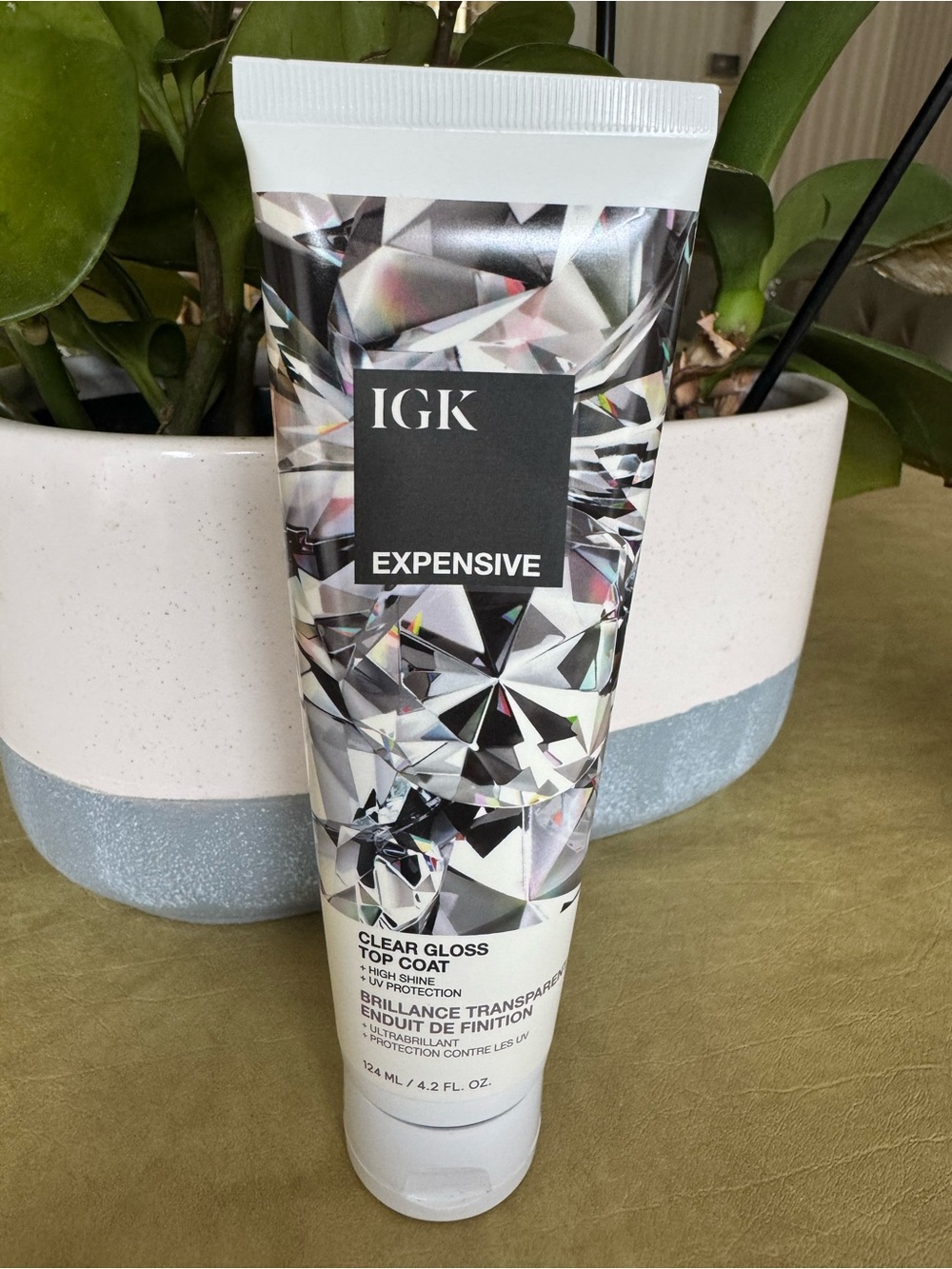 IGK Expensive Clear Gloss Top Coat - White, Silver